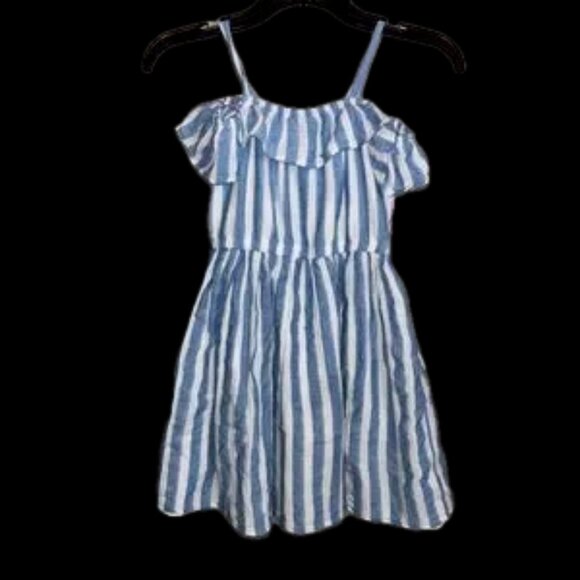 Forever Me Other - MINT. Forever me adorable girls dress like brand new ! 6y fits most 4-6 girls!